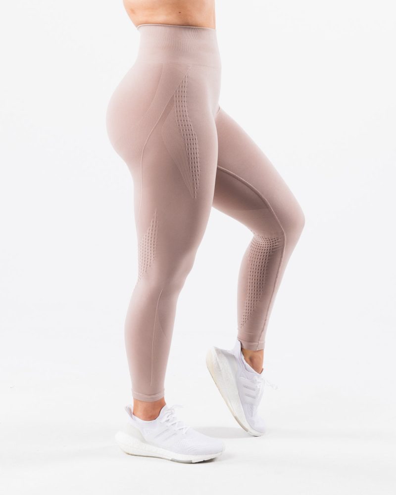 AmplifyContourLeggingPorcelain4